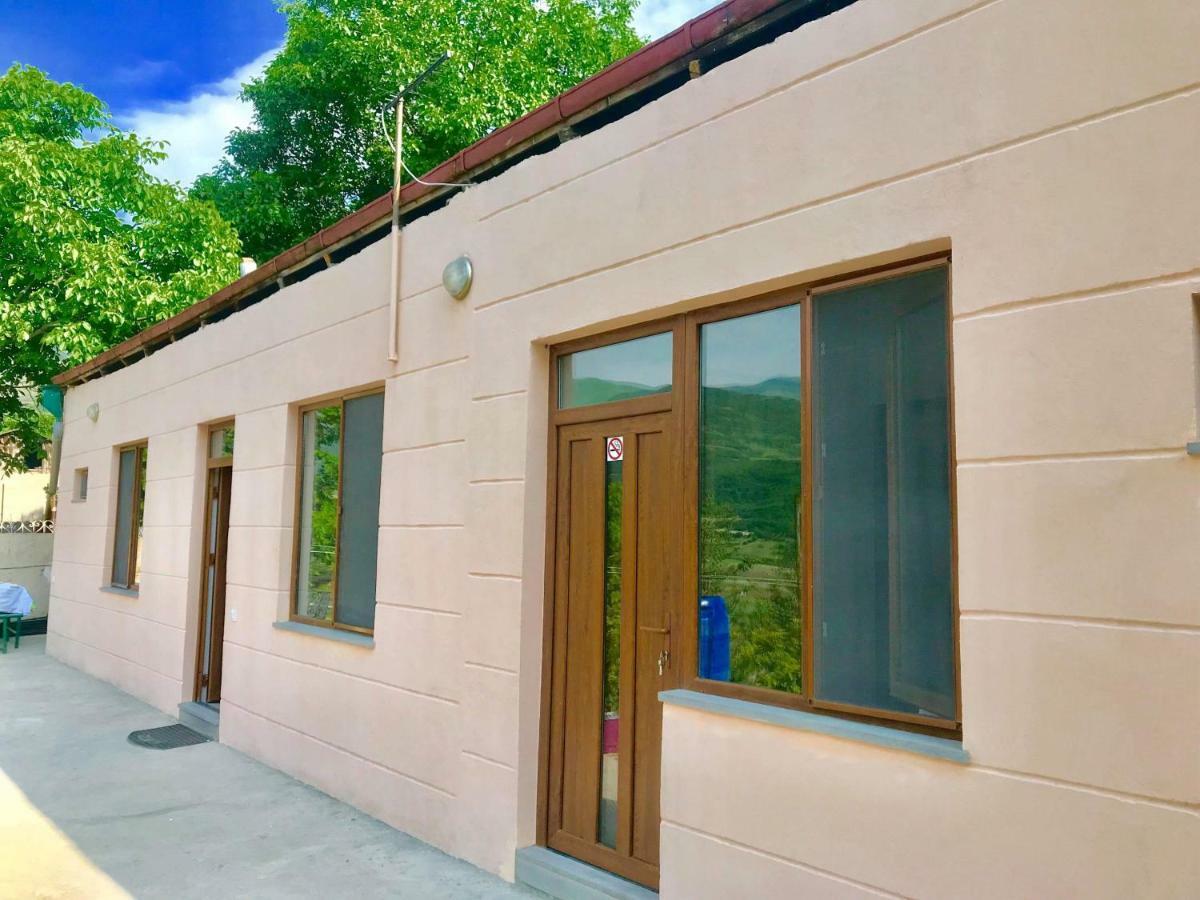 Ana-Maria Bnb Tat'ev Exterior photo
